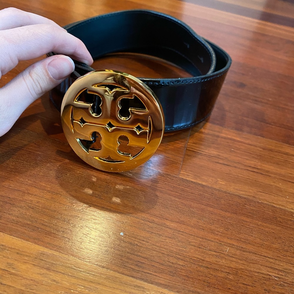 Tory Burch Patent Black Logo Belt Gold Hardware